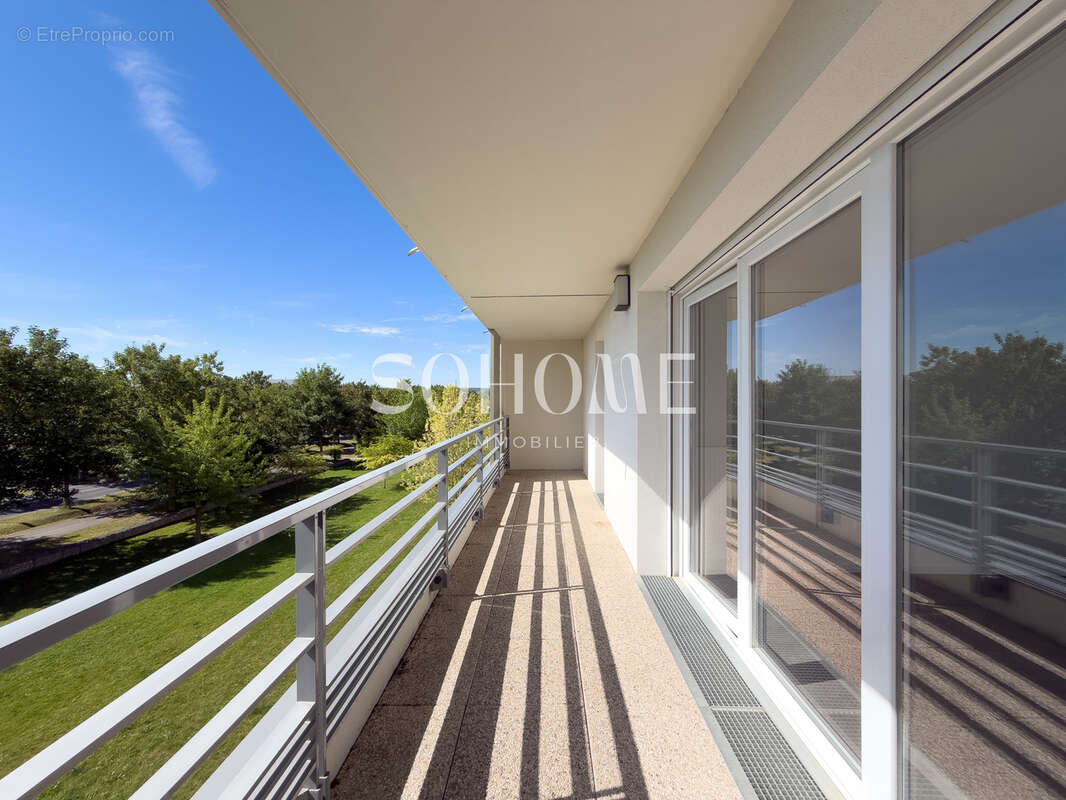 Appartement à BEZANNES