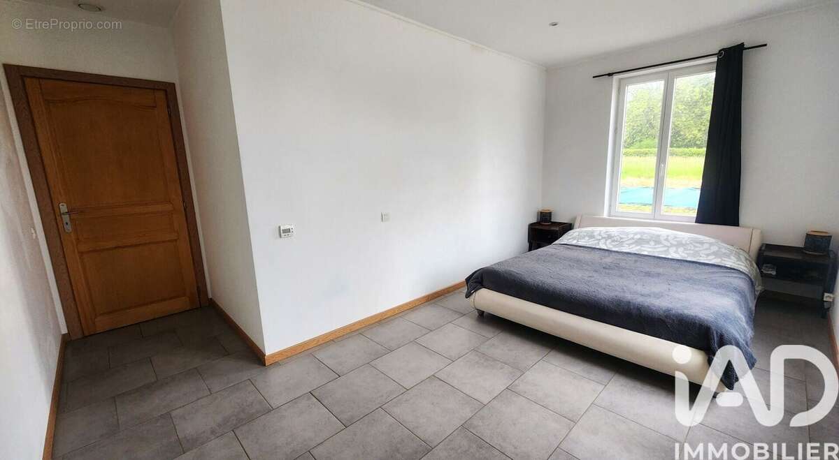Maison 103 m² à Graval  - photo 8