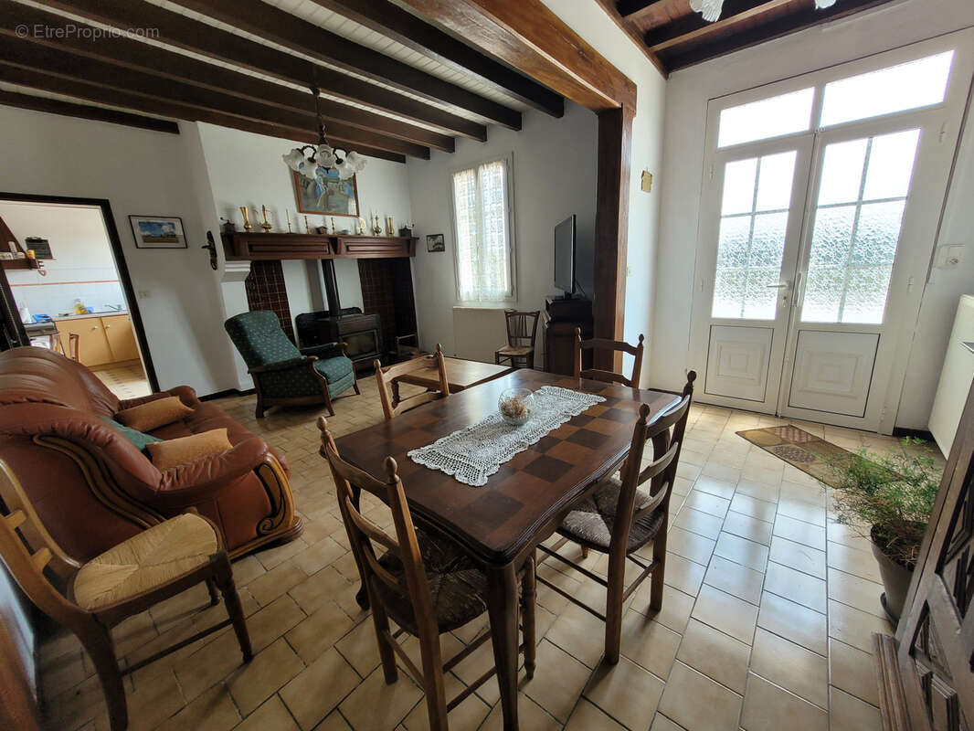 Maison à ARZACQ-ARRAZIGUET