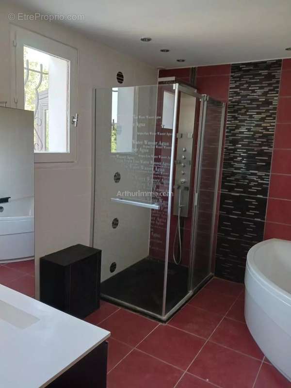 Appartement à RONQUEROLLES