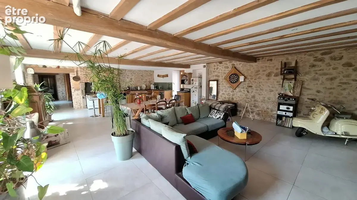 Maison 8 pièces 221 m² à vendre à Savignac-De-Nontron (24300) - photo 3