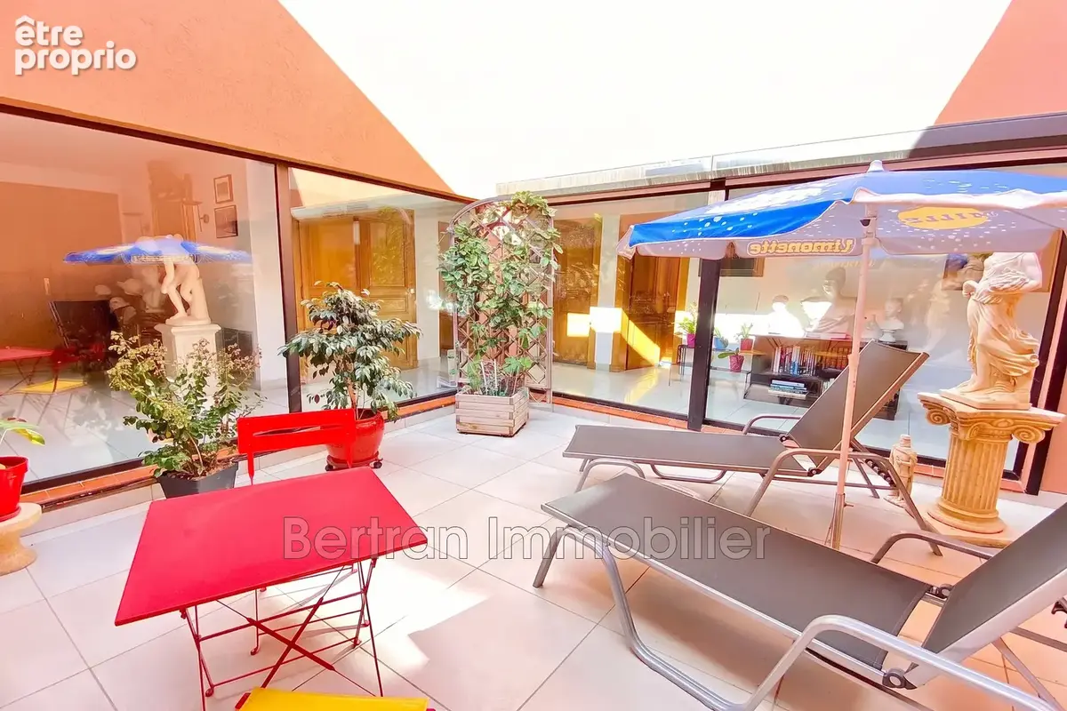 Maison 6 pièces 248 m² à vendre à Rivesaltes (66600) - photo 9