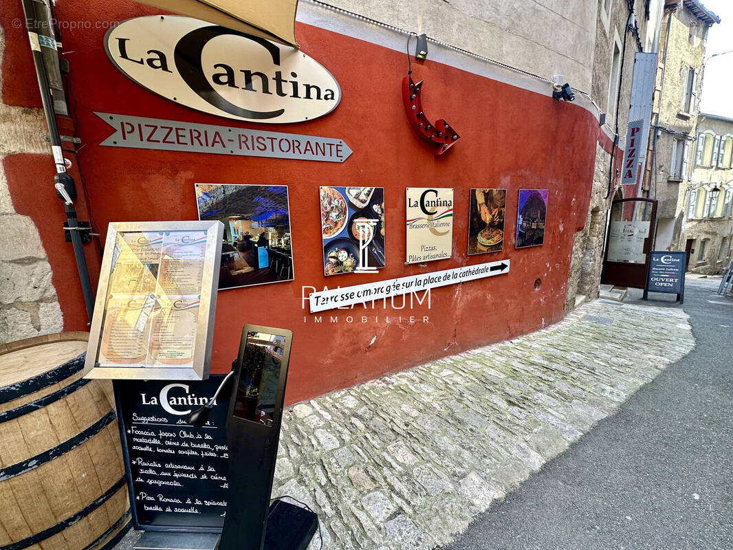 Autre à FORCALQUIER