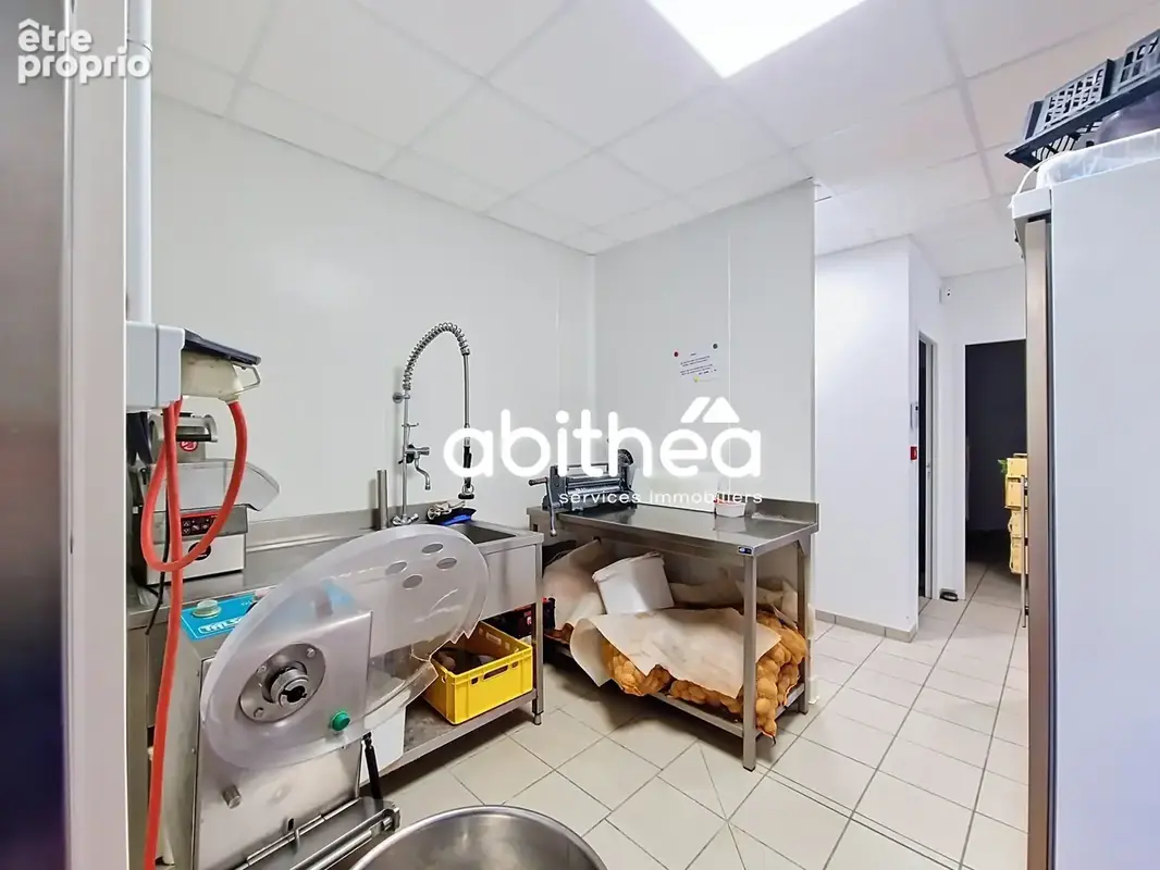 Fonds de commerce charcuterie boucherie traiteur - rioux - photo 10