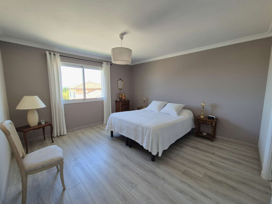 Maison à VILLETTE-D&#039;ANTHON