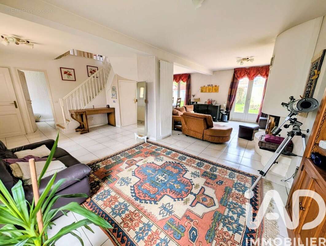 Photo 4 - Maison à EZANVILLE