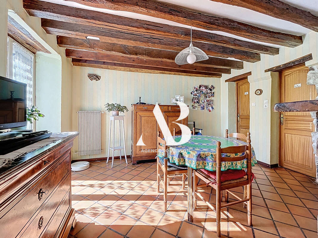 Maison à BREAU