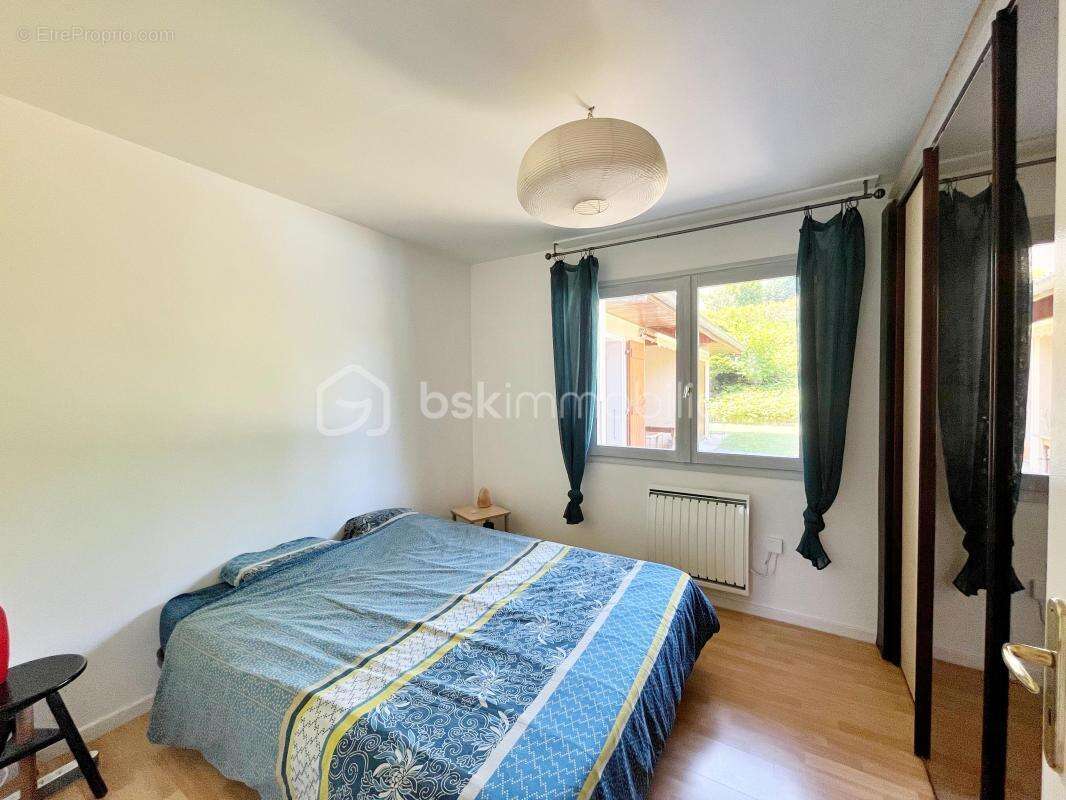Maison de plain pied avec piscine - photo 18
