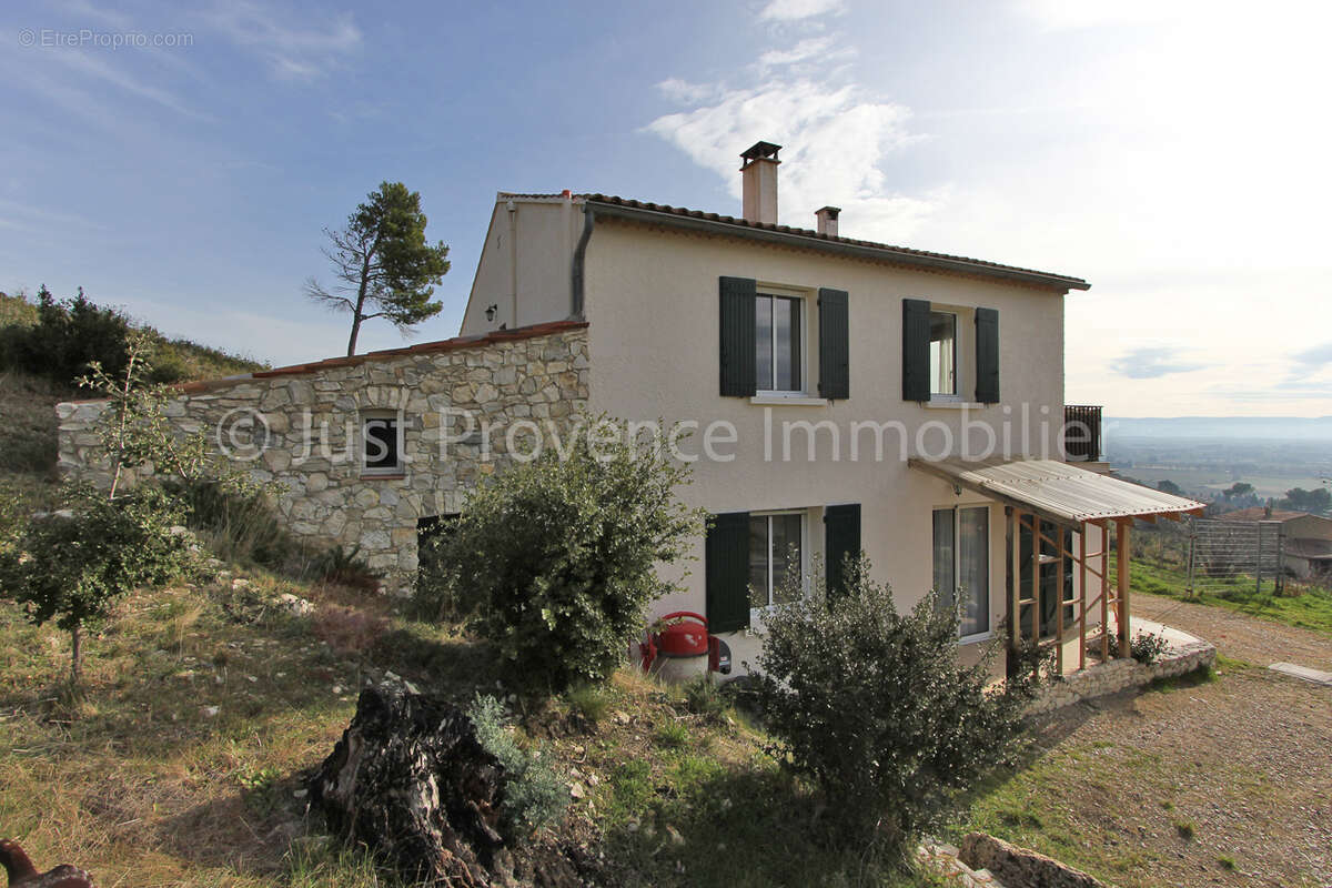 Maison à SAINT-HIPPOLYTE-LE-GRAVEYRON