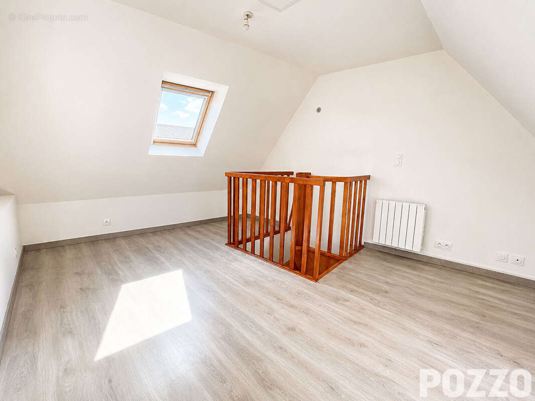 maison en pierres de 60 m² , idéal investisseur - photo 7