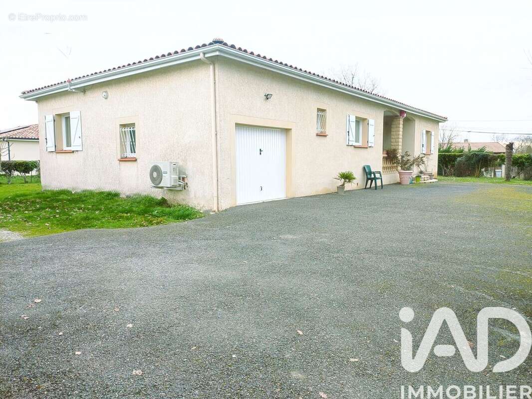 Photo 2 - Maison à NEGREPELISSE