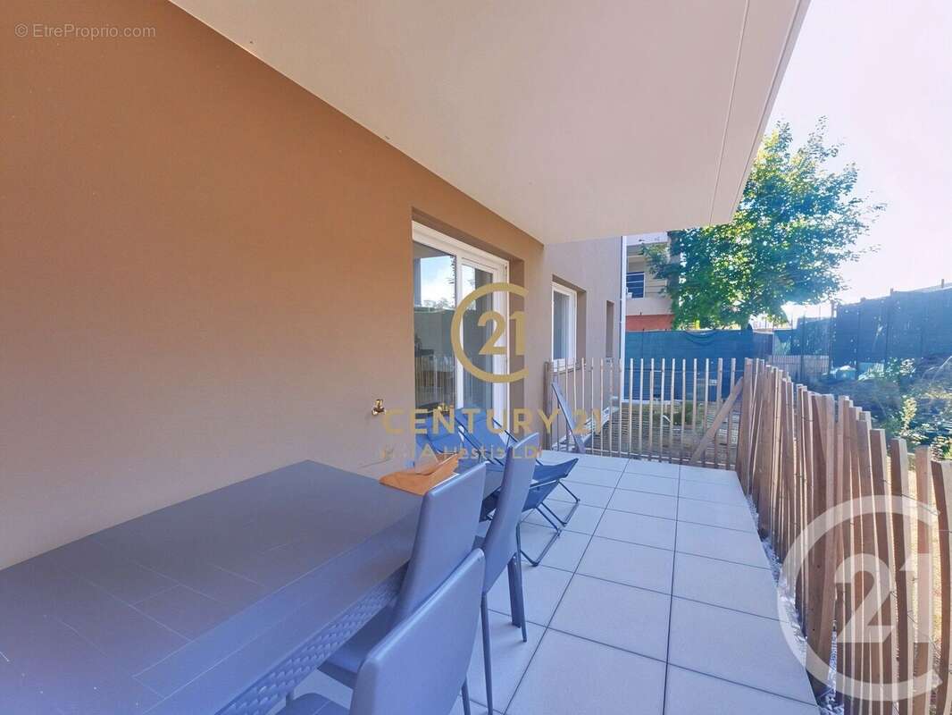 Appartement à GRIGNY