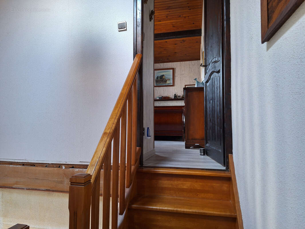 Maison à ANTUGNAC