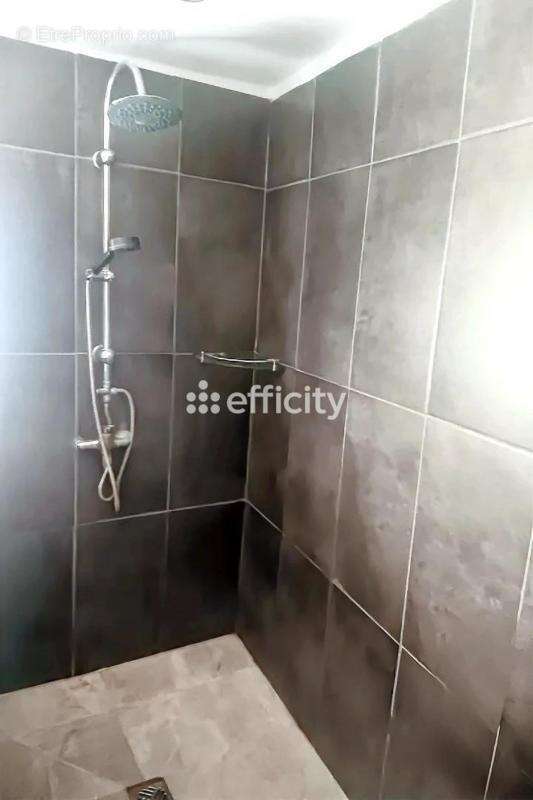 Maison à COLOMBIERS