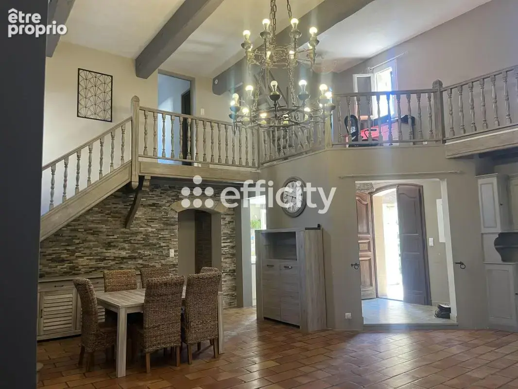 Maison 5 pièces 138 m² à vendre à Cabannes (13440) - photo 8