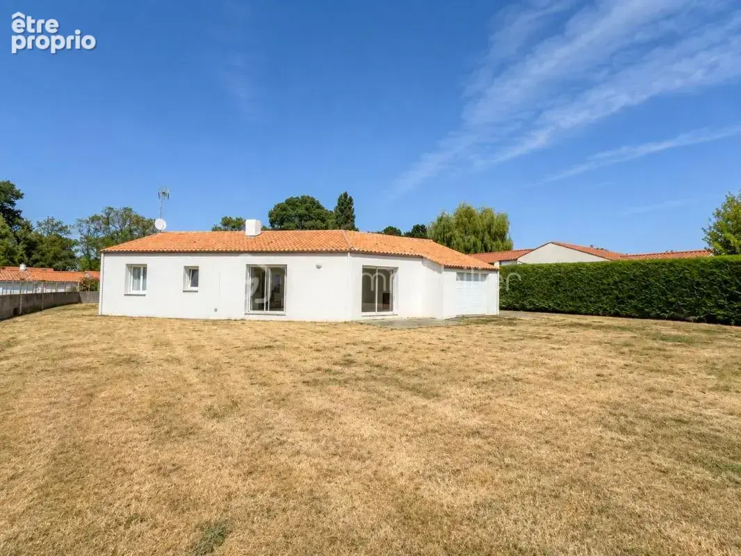 Plain-pied et vaste terrain : une combinaison rare sur le secteur - photo 15