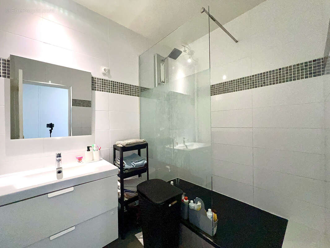 Appartement à MARSEILLE-13E