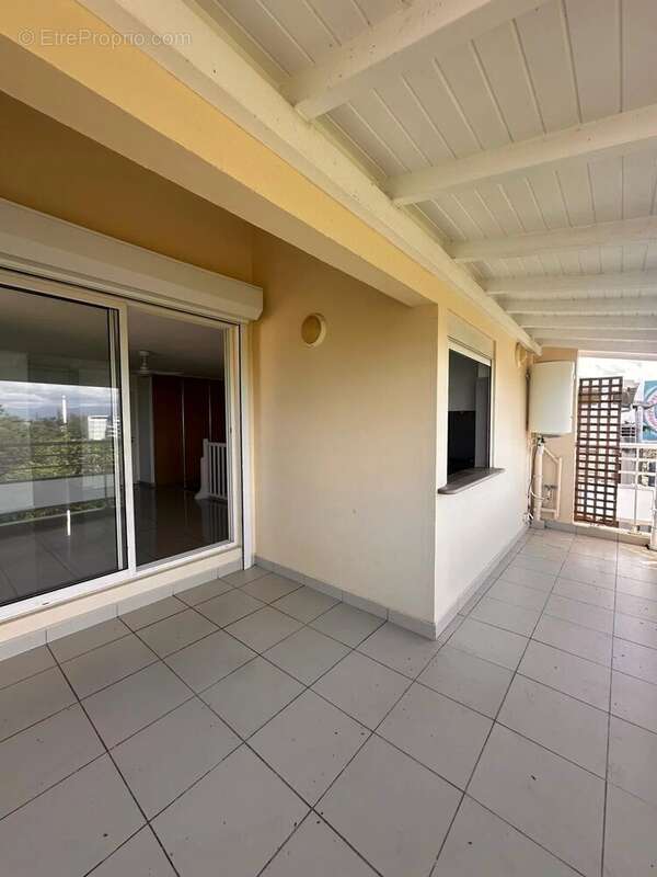 Appartement à LE GOSIER