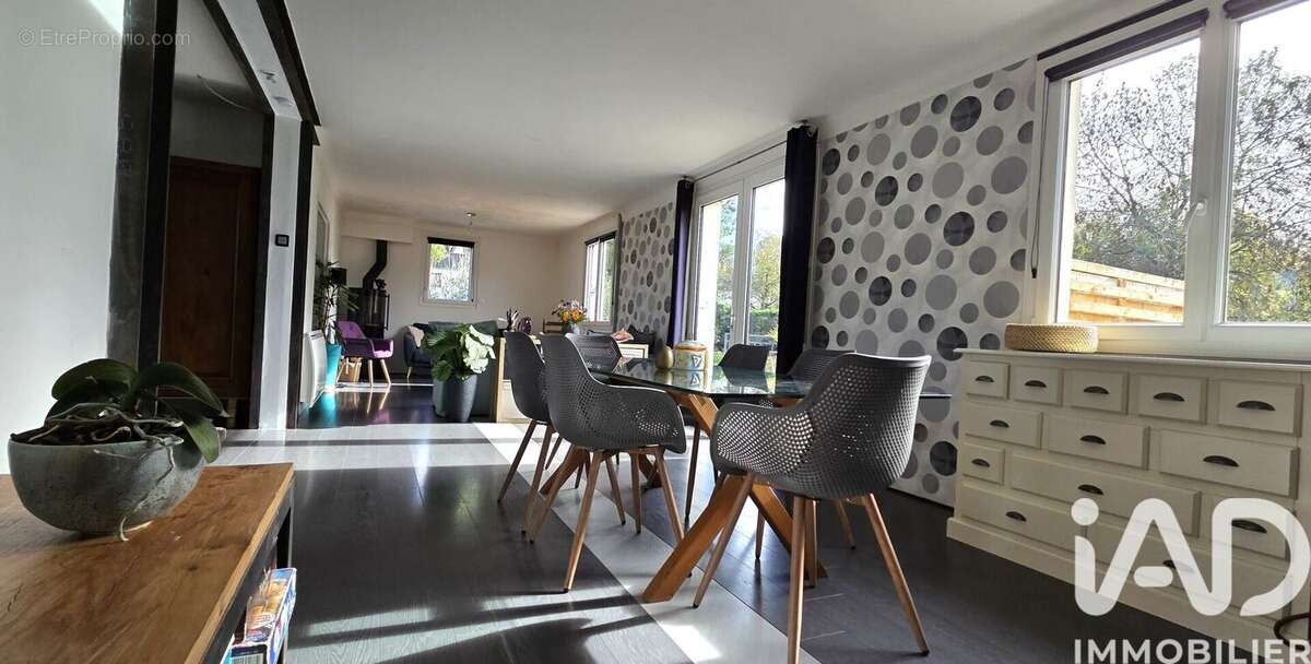 Photo 7 - Maison à SAINT-JEAN-LA-POTERIE