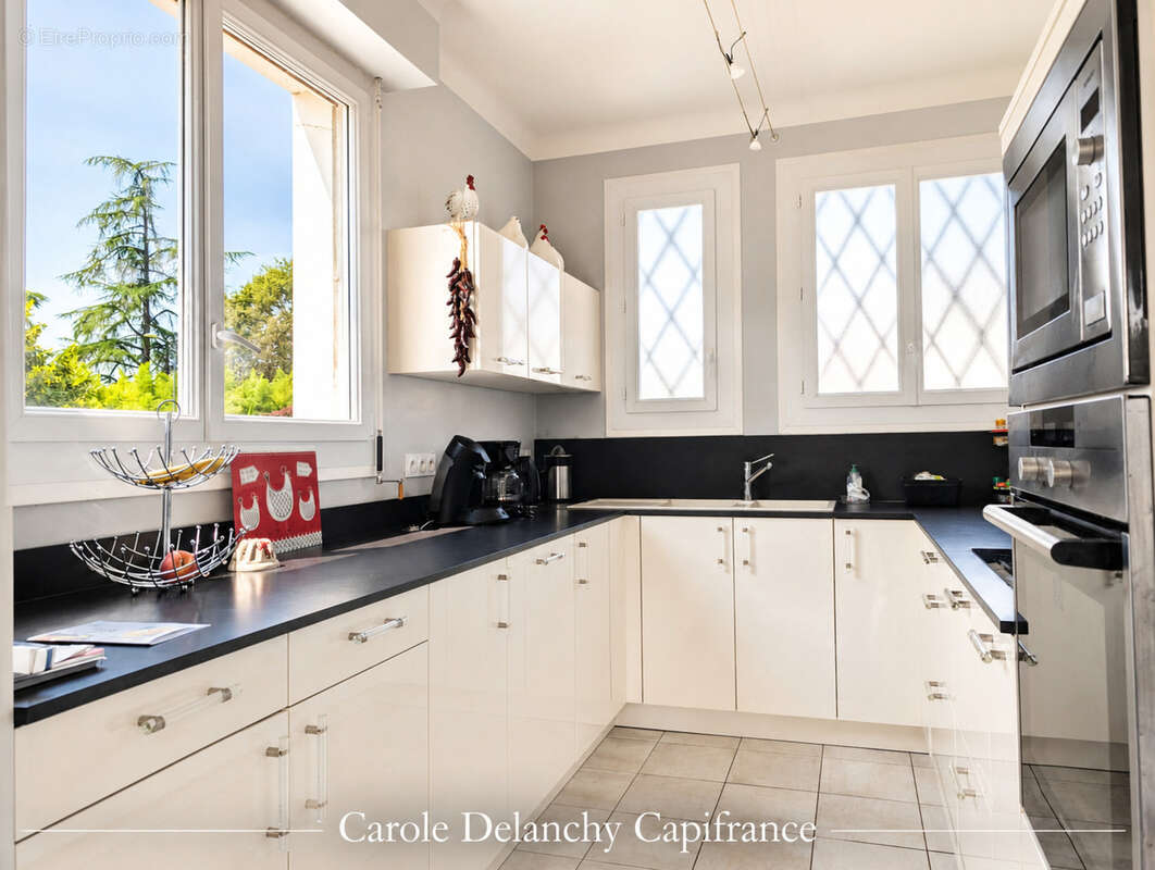 Maison d'architecte, 170 m² + 90 m² sur terrain de 1500 m² à AIRE SUR L'ADOUR (40) - photo 3