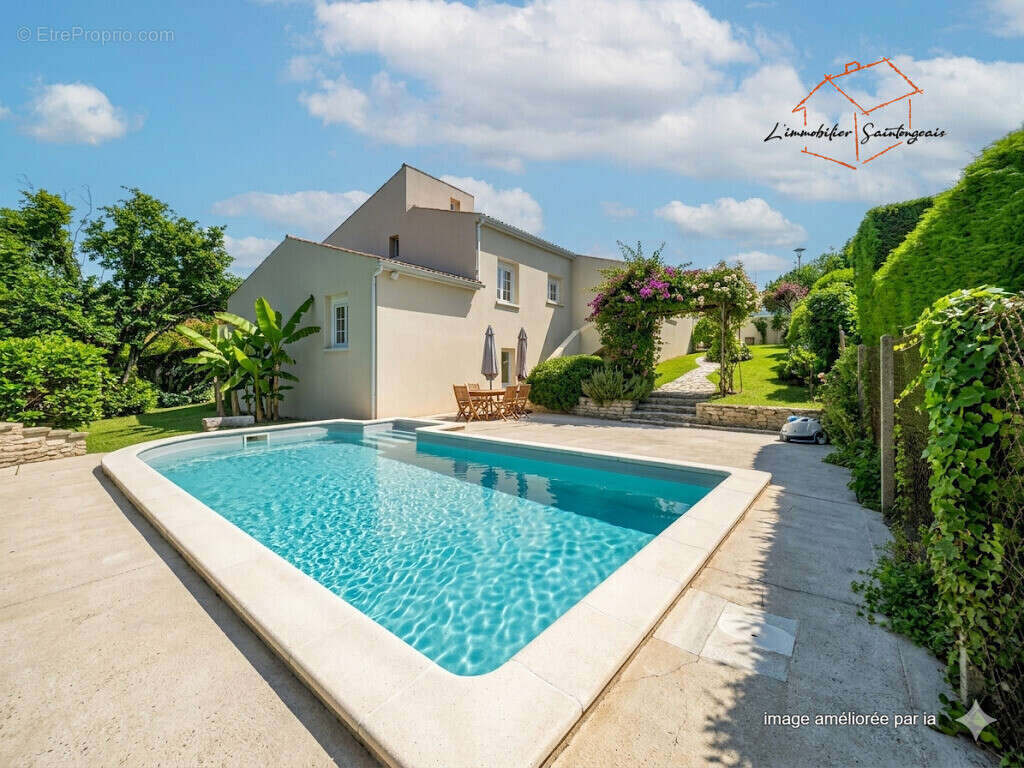 Maison à PONS