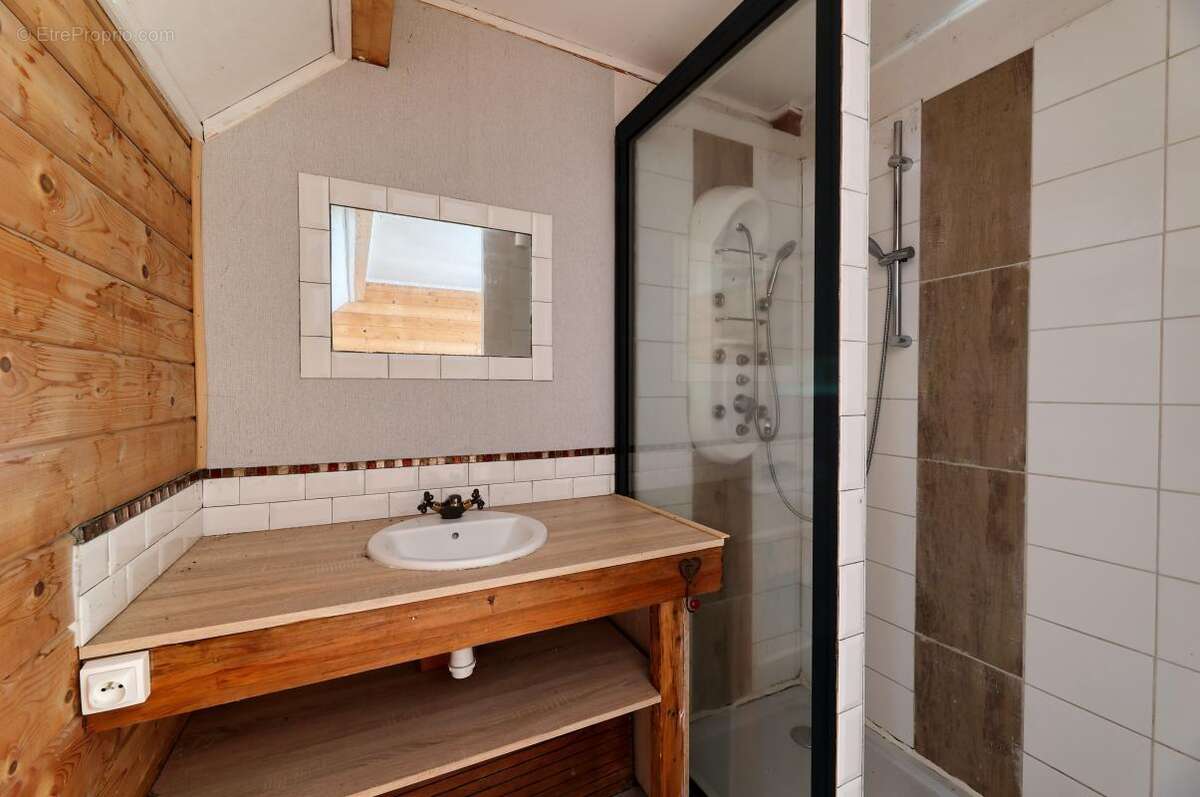 Maison à LA GACILLY