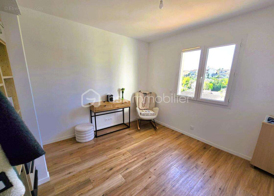 Maison à LA COLLE-SUR-LOUP