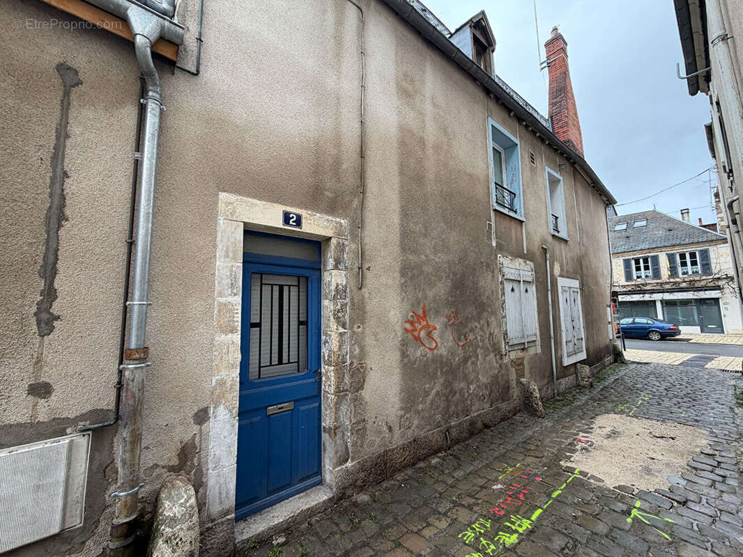 Immeuble 158m² à bourges - photo 17