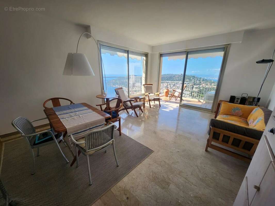 Appartement à VILLEFRANCHE-SUR-MER