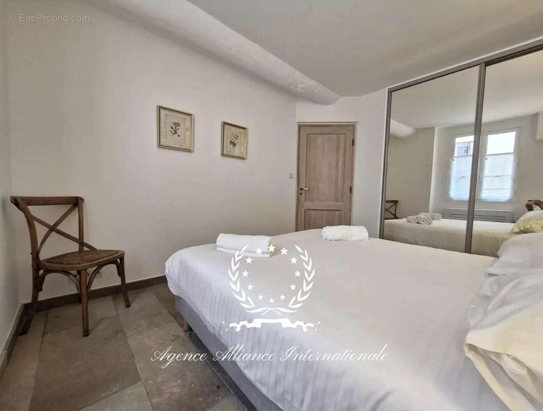 3p-cannes plein coeur du suquet - photo 7