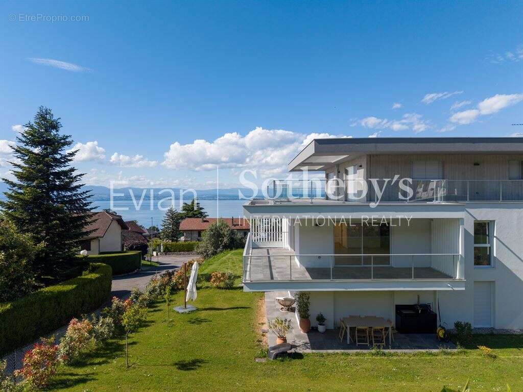 Appartement à EVIAN-LES-BAINS