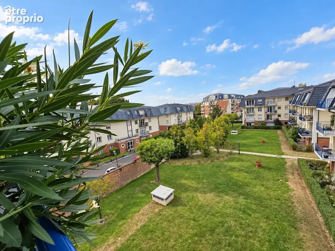 Lambersart   dernier étage, balcon et vue sur la verdure - photo 10