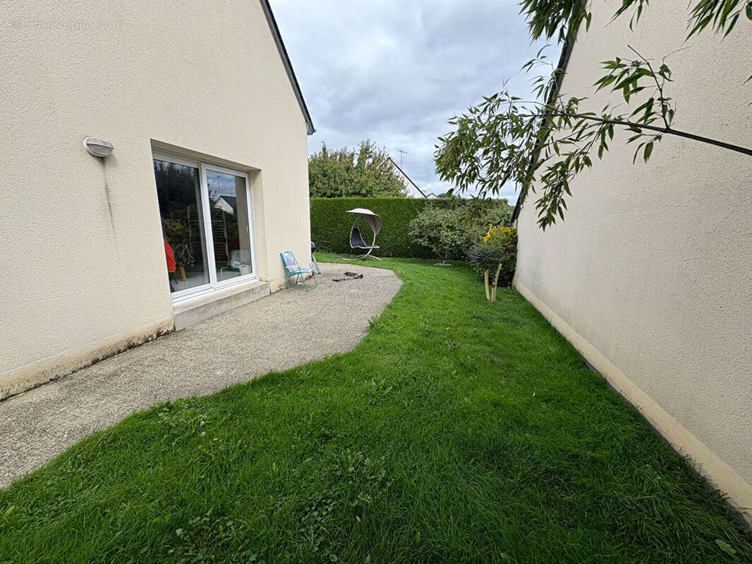 Maison à SAINT-BERTHEVIN