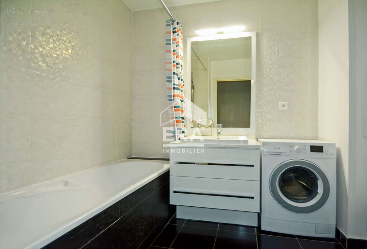 Appartement à ISSY-LES-MOULINEAUX