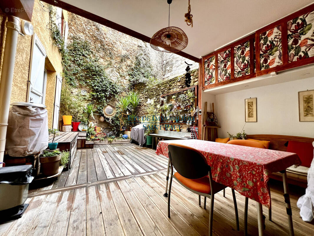 Maison à SAINT-ANDRE-DE-SANGONIS