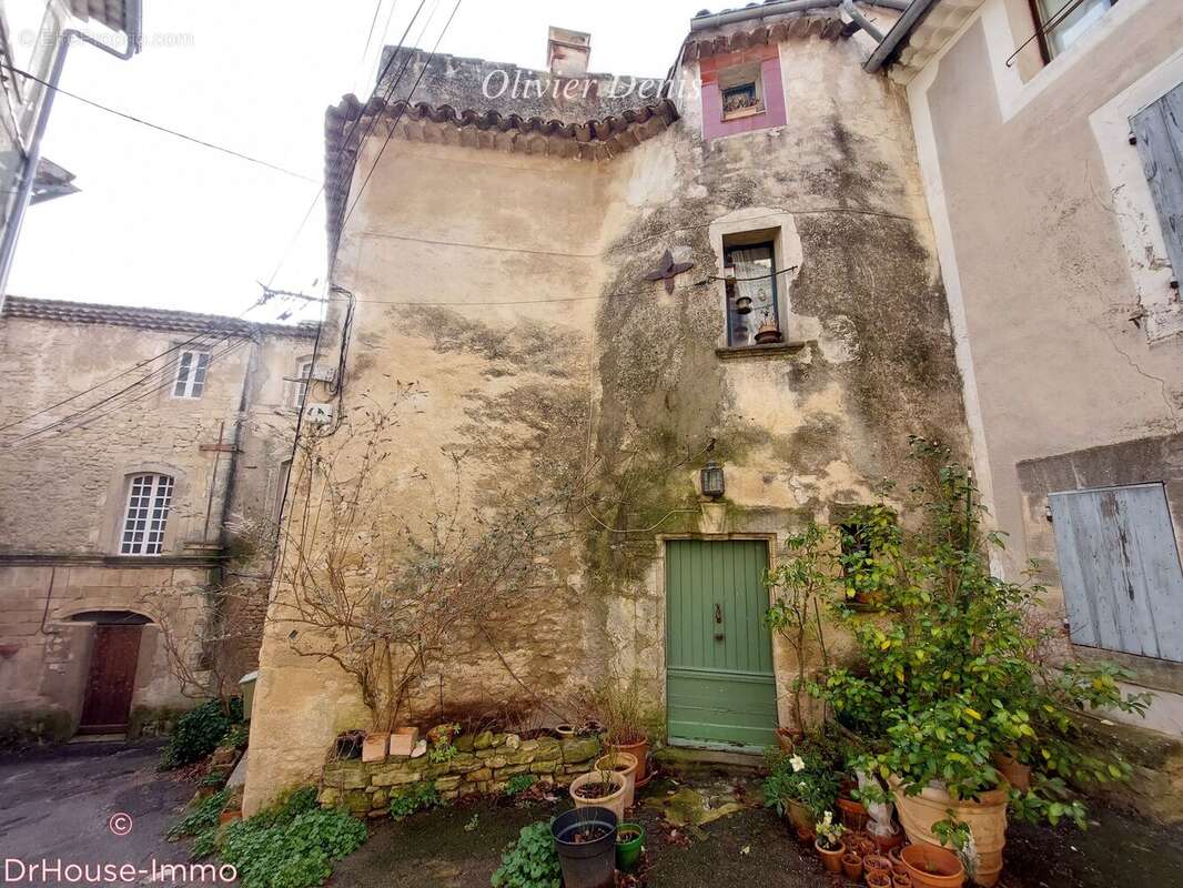 Maison à SAIGNON