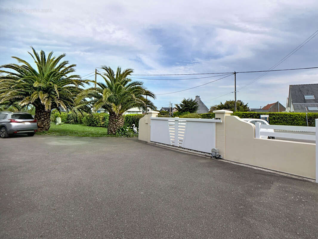 Maison bord de mer 4 chambres a vendre plouneour brignogan plages - photo 3