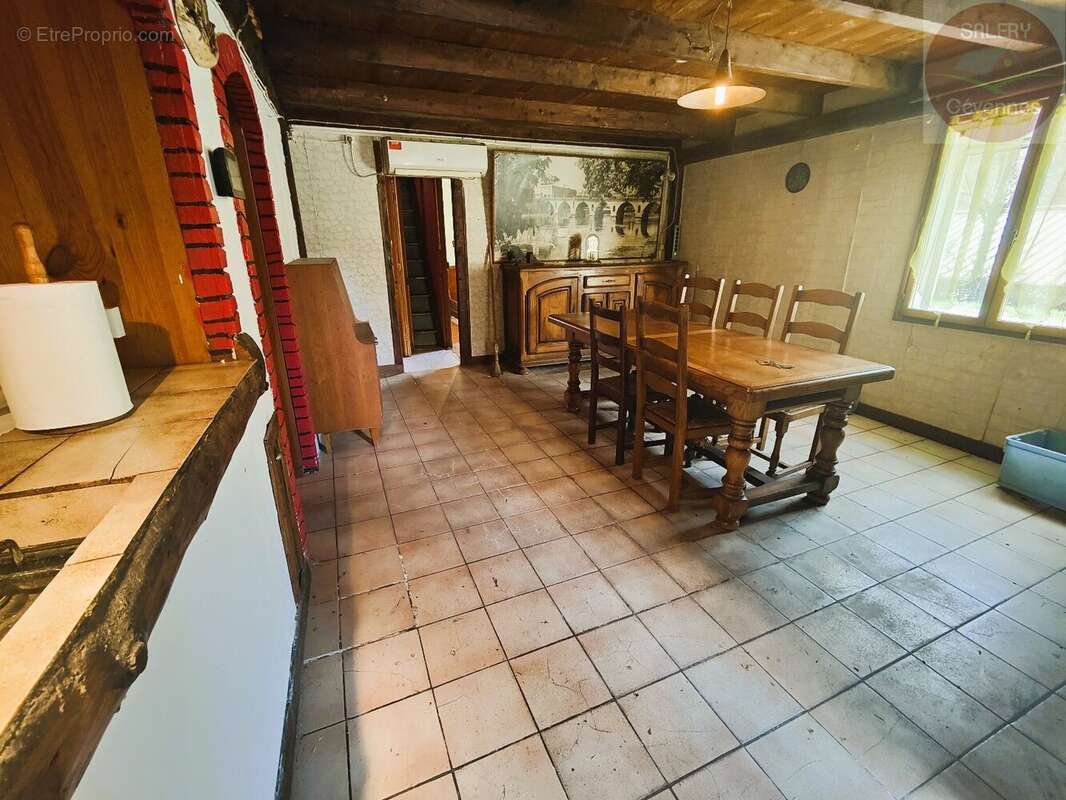 Maison à SAINTE-CROIX-VALLEE-FRANCAISE