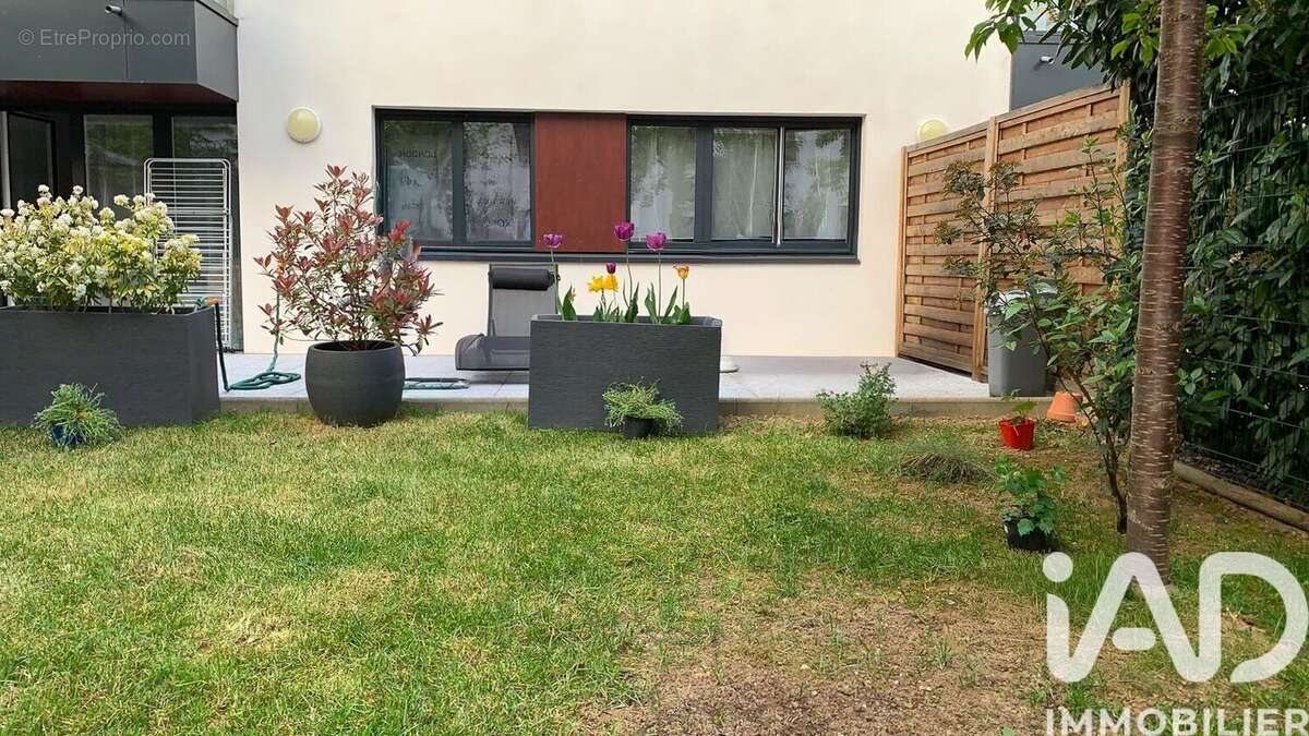Photo 8 - Appartement à BOURG-LA-REINE