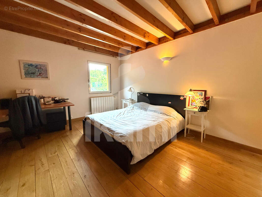 Maison à CURLEY