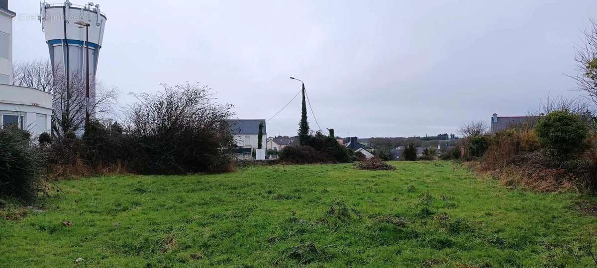 Terrain à CLOHARS-CARNOET