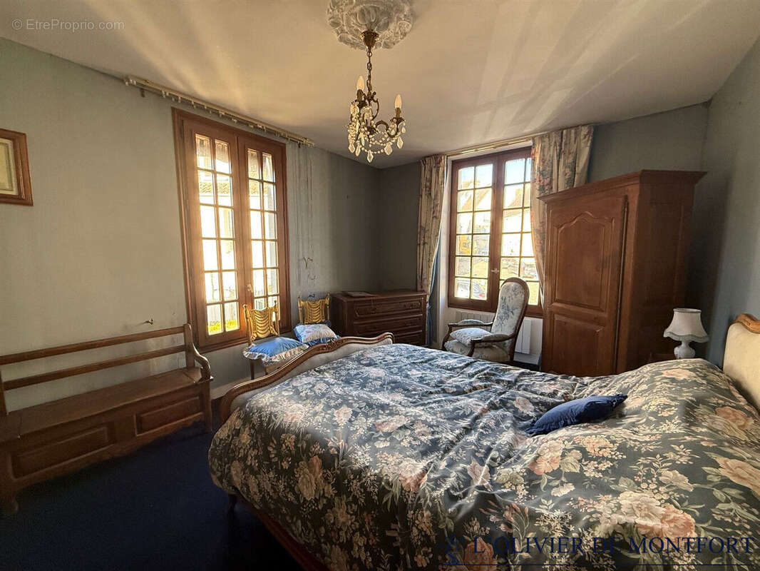 Maison à MONTFORT-L'AMAURY