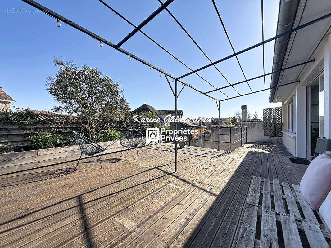 Maison de ville avec garage + jardin Libourne-centre - photo 17