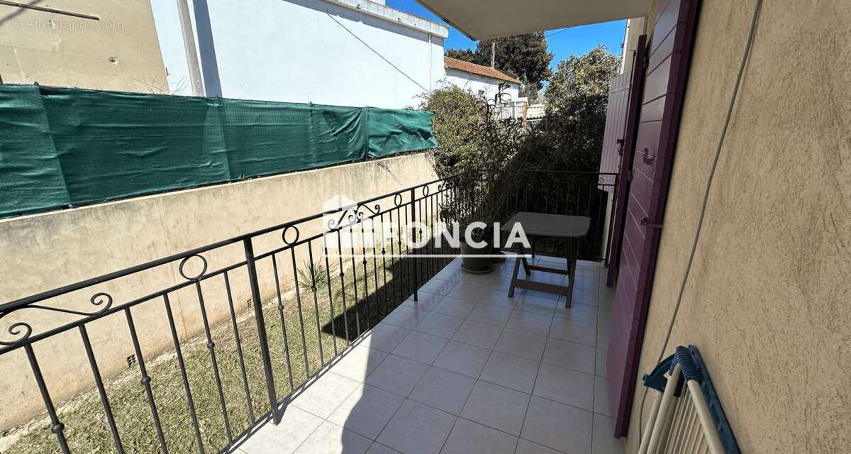 Appartement à LORGUES