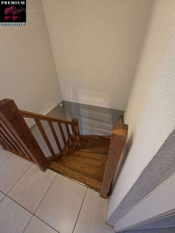 Maison à SAINT-ESTEVE