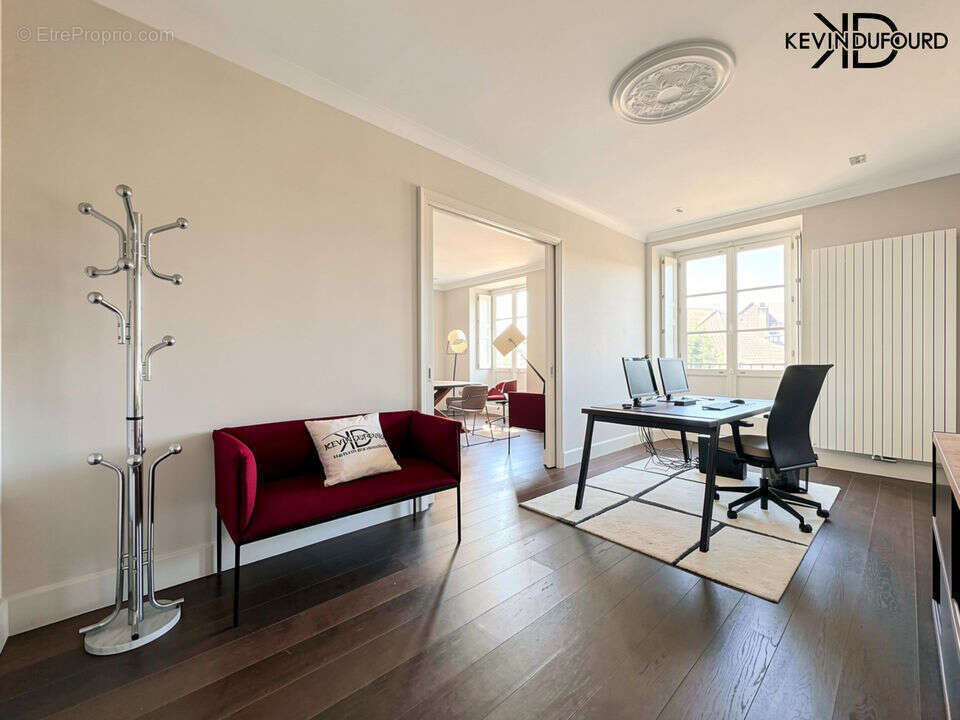 Appartement 140 m² à Aubenas  - photo 3