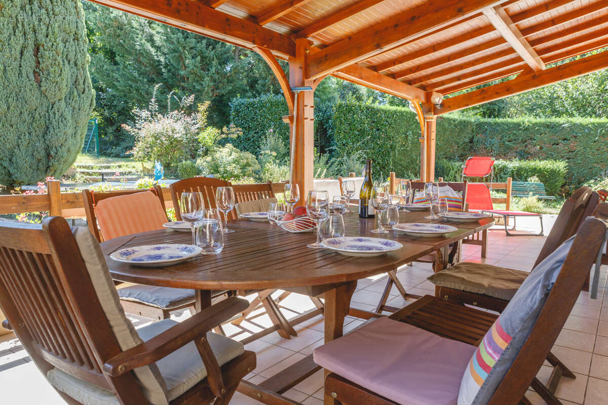 Maison à MONTMERLE-SUR-SAONE