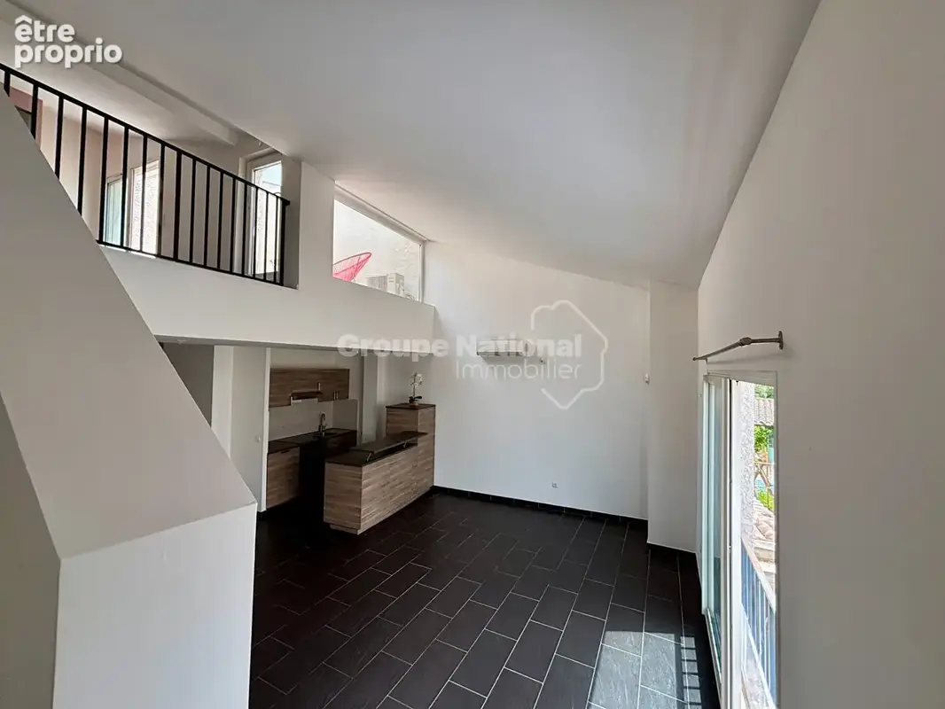 Appartement Saint Just 2 pièce(s) 57 m2 - photo 3
