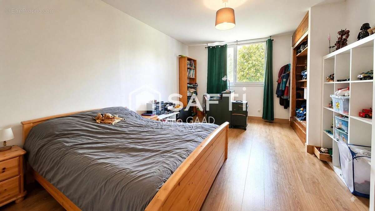 Maison 400 m² à Briatexte  - photo 9