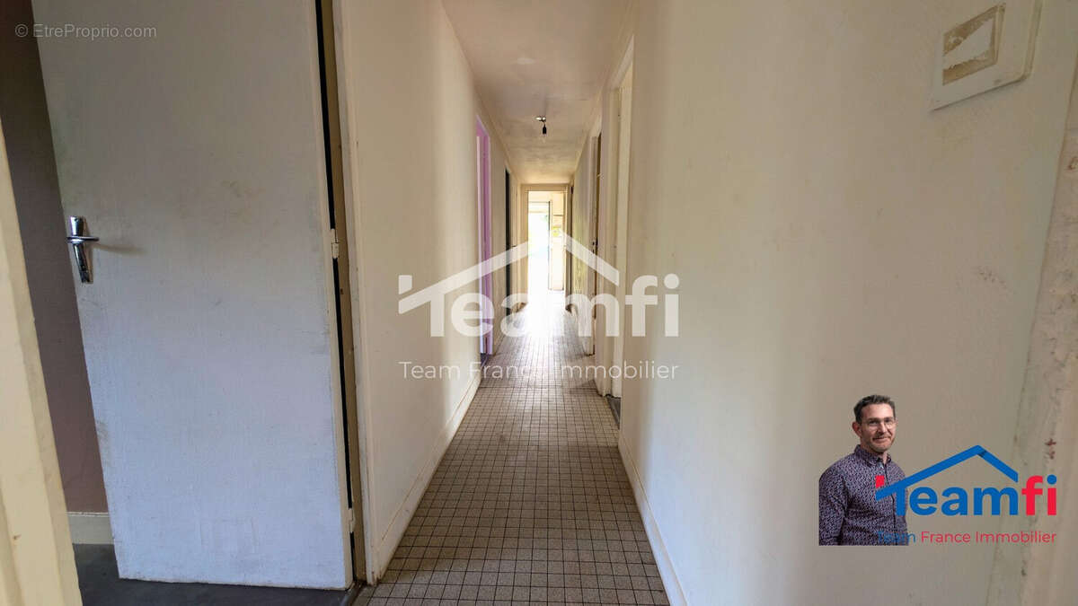 Maison à VANNES-SUR-COSSON